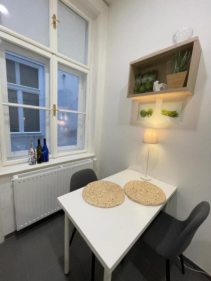 St Stephen'S Apartment เวียนนา ภายนอก รูปภาพ
