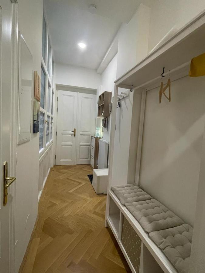 St Stephen'S Apartment เวียนนา ภายนอก รูปภาพ
