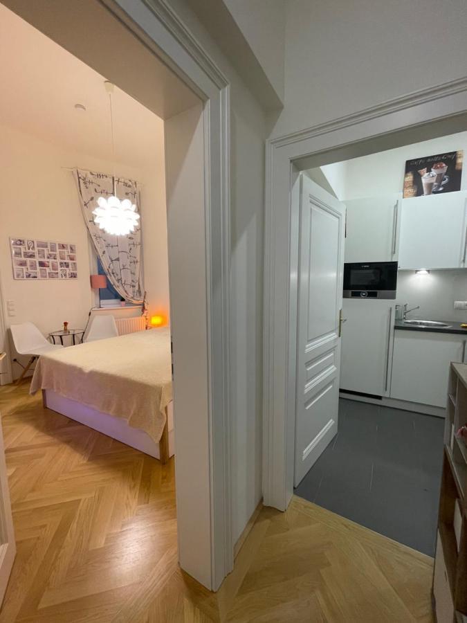St Stephen'S Apartment เวียนนา ภายนอก รูปภาพ